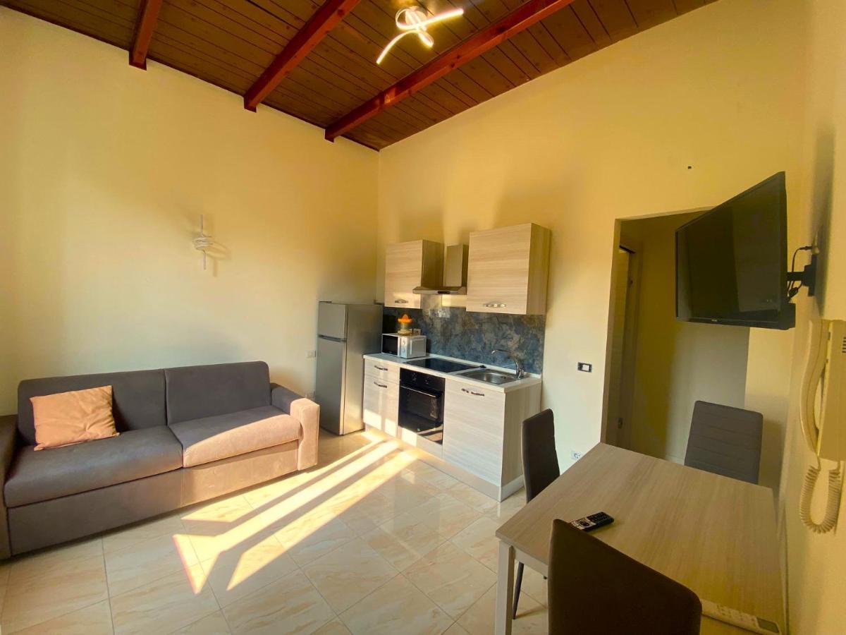 Apartment In Villa Milano Bagian luar foto