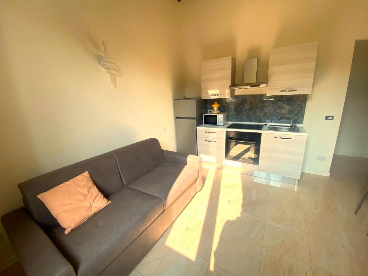 Apartment In Villa Milano Bagian luar foto